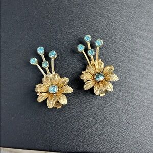 Vintage Gold and Aquamarine Crystal Rhinestone Floral Earrings